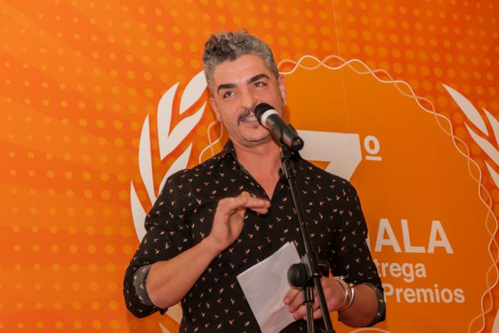 Xabi Franquesa puso el toque de humor a la VII Gala de Entrega de Premios Alquiler Seguro