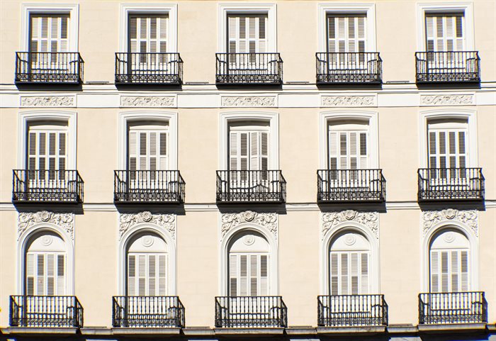 facade-with-balconies-in-madrid-2022-12-17-03-41-36-utc.jpg
