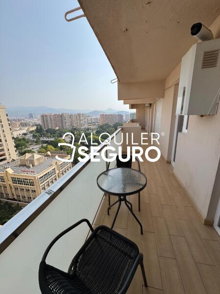 Piso en Plaza Villa Castelldefell, MÁLAGA MÁLAGA