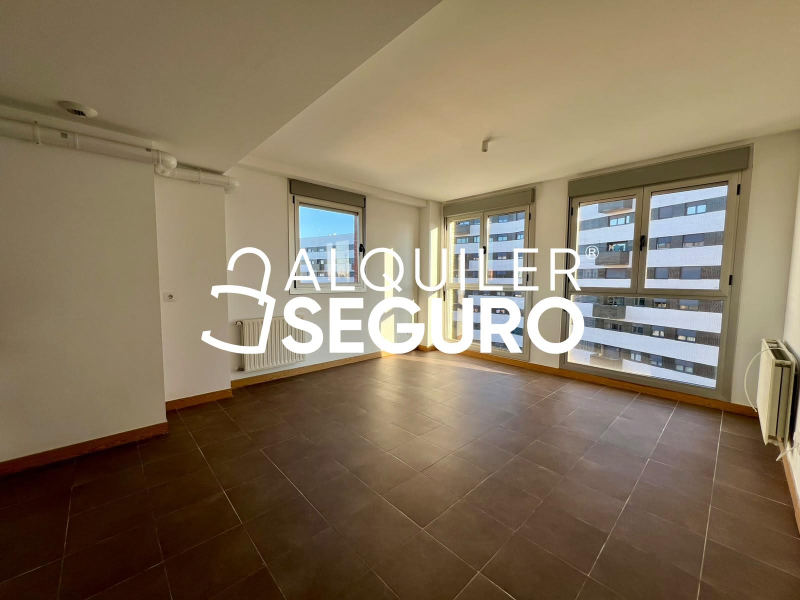Piso en Avenida de Castilla y León, TRES CANTOS MADRID