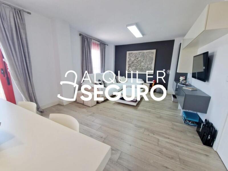 Piso en Calle Los Robles, ALCORCÓN MADRID