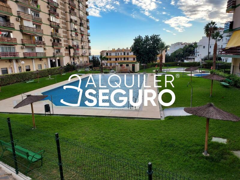 Piso en Calle Las Naciones, BENALMÁDENA MÁLAGA