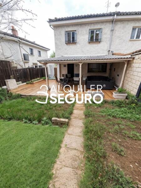 Piso en Calle olivo, TRIJUEQUE GUADALAJARA