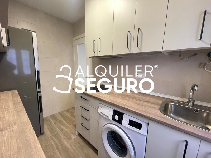 Piso en Calle Herminio Puertas, MADRID MADRID