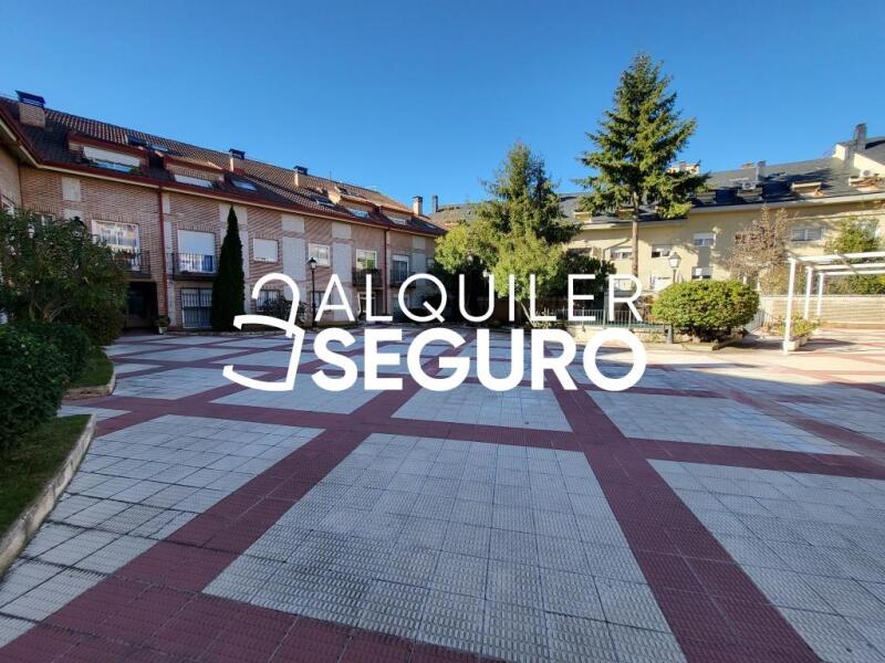 Piso en Plaza Francisco Rabal, ALPEDRETE MADRID