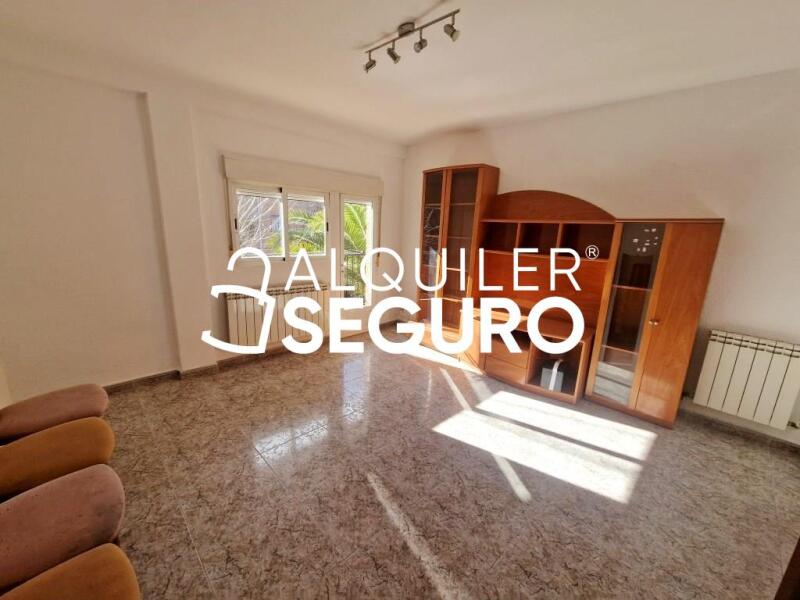 Piso en Calle Rio Guadiana, EL ÁLAMO MADRID