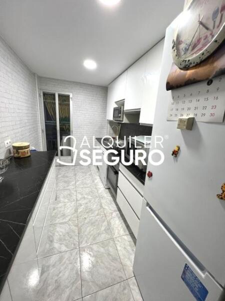 Piso en Calle Fernando III el Santo, PARLA MADRID