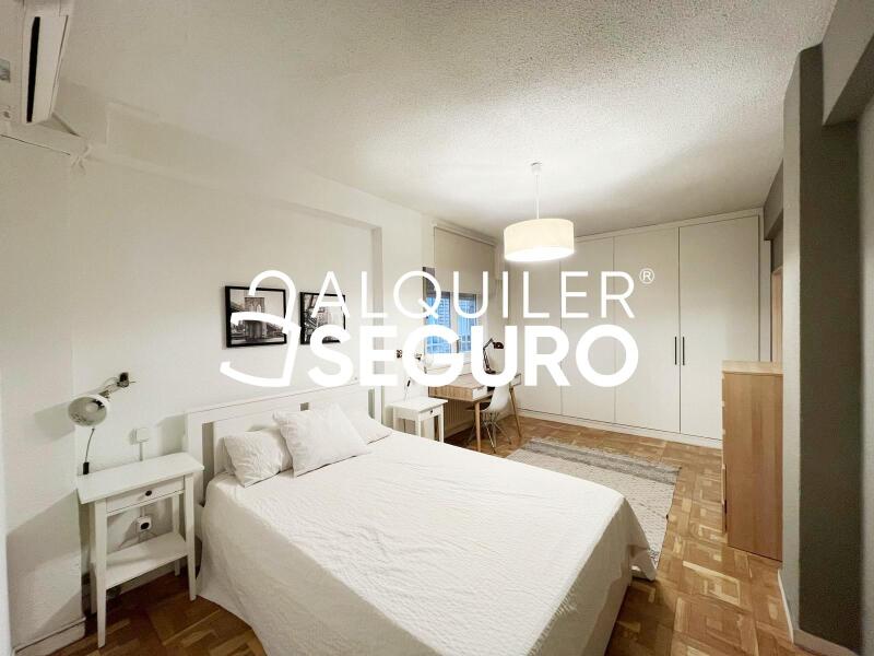 Piso en Calle del Aviador Zorita, MADRID MADRID