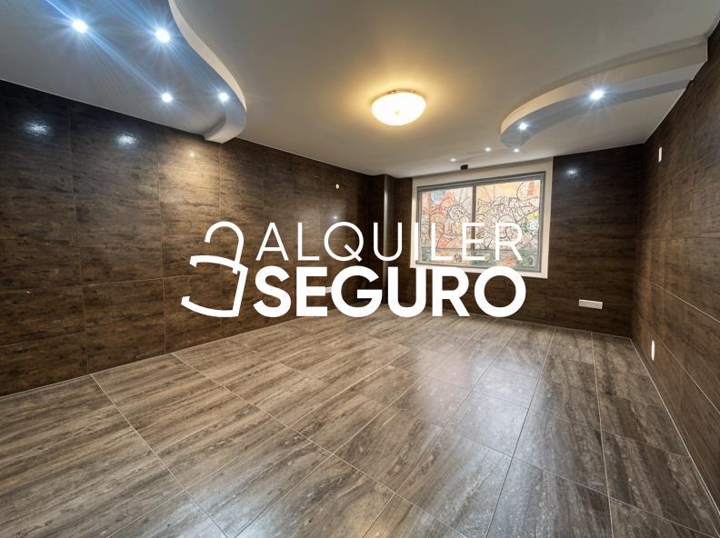 Piso en Calle Cazalegas, MADRID MADRID