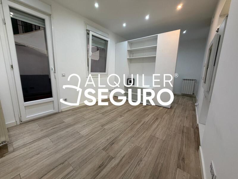 Piso en Calle Canarias, MADRID MADRID