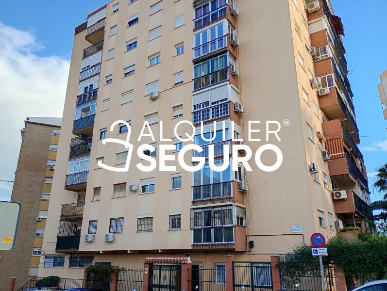 Piso en Avenida Manuel Gorria, MÁLAGA MÁLAGA