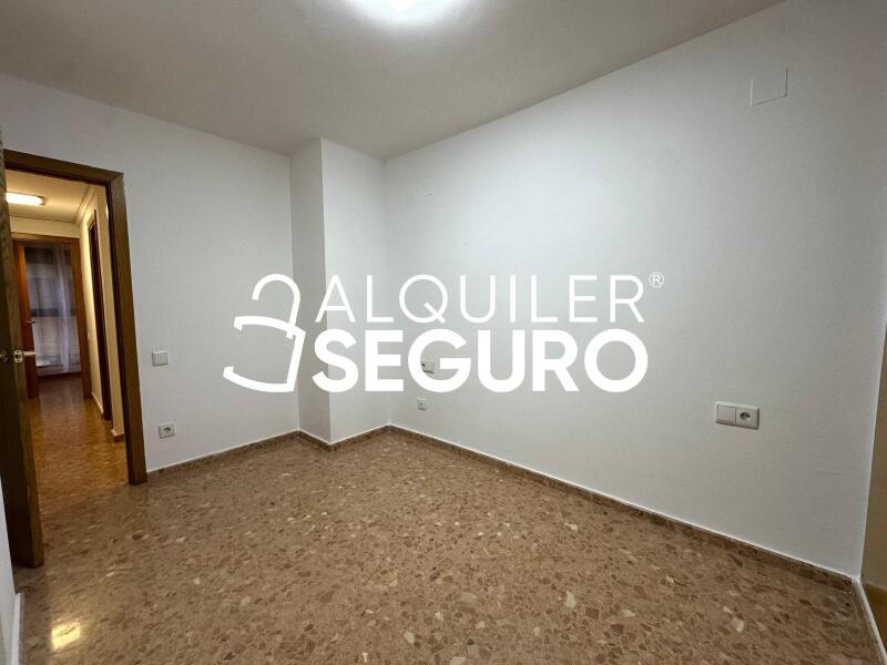 Piso en Calle Santos Justo y Pastor, VALENCIA VALENCIA