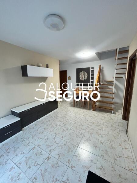 Piso en Calle Postas, AZUQUECA DE HENARES GUADALAJARA