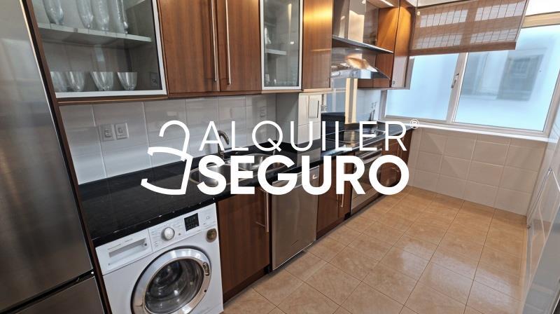 Piso en Calle  Padre Maruri, SEVILLA SEVILLA