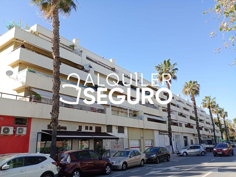Piso en Calle Unión Mercantil, MÁLAGA MÁLAGA