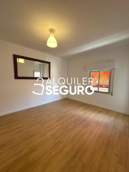 Piso en Calle Zarza, CASARRUBIOS DEL MONTE TOLEDO