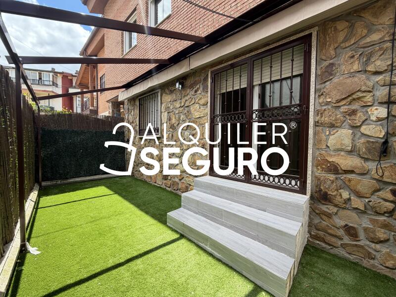 Piso en Calle del Potro, CERCEDA MADRID