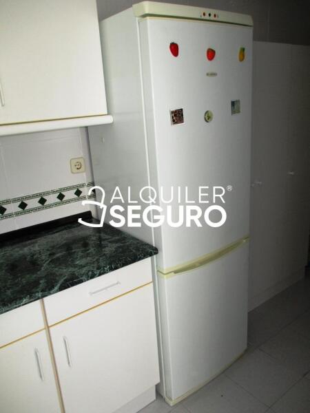 Inmueble en Calle Nazario Calonge, MADRID