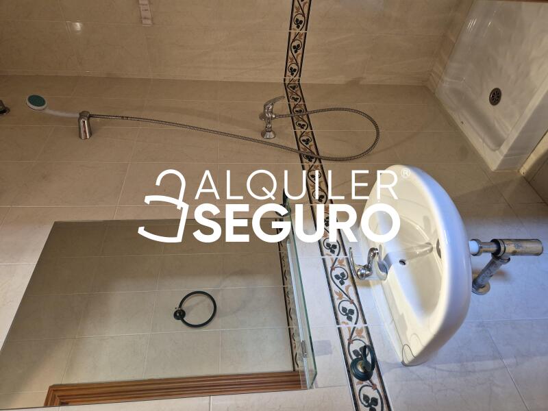 Inmueble en Calle Benavides de Orbigo, MADRID