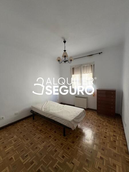 Inmueble en Calle de Tomás Borrás, MADRID