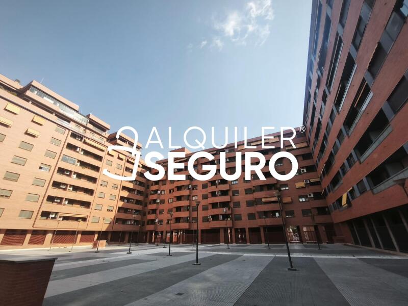 Inmueble en Calle ANDADOR ALBERTO ALBERICIO COLCHAN, ZARAGOZA