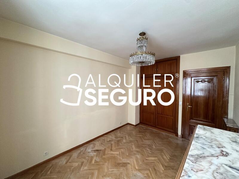 Inmueble en Calle Camino de los Vinateros, MADRID