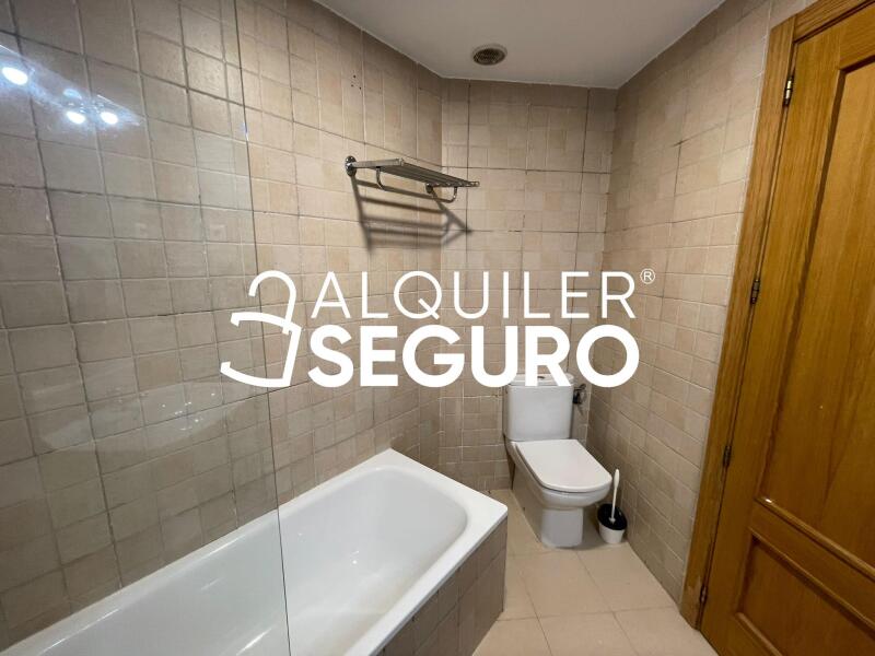 Inmueble en Avenida de la Dehesa, MADRID