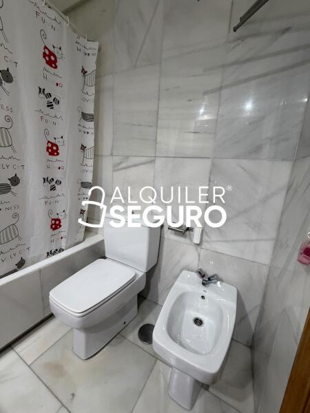 Inmueble en Calle Peña Ubiña, MADRID