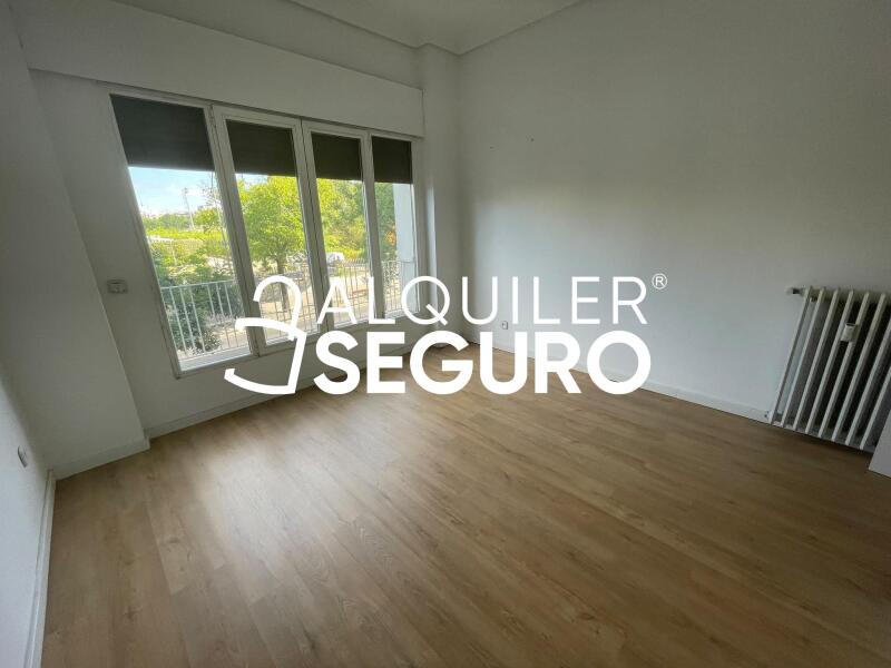 Inmueble en Avenida Filipinas, MADRID