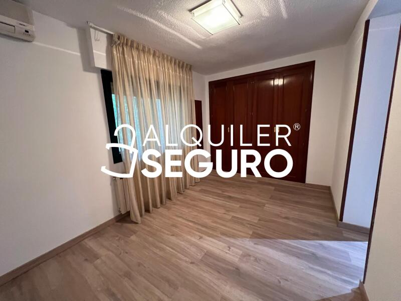 Inmueble en Calle de Narros del Castillo, MADRID