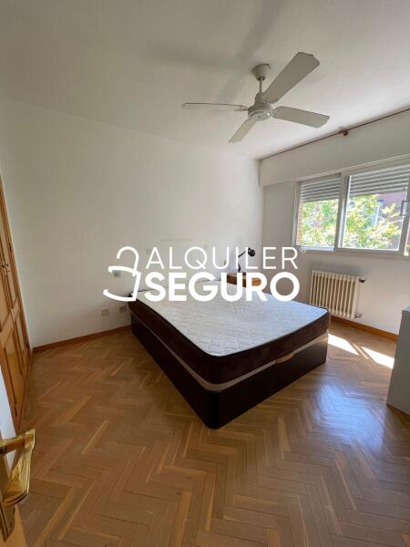 Inmueble en Calle Santa Flora, MADRID