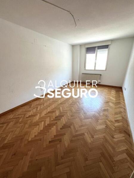 Inmueble en Calle Coniferas, MADRID