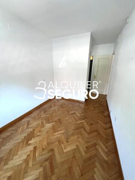 Inmueble en Calle Coniferas, MADRID