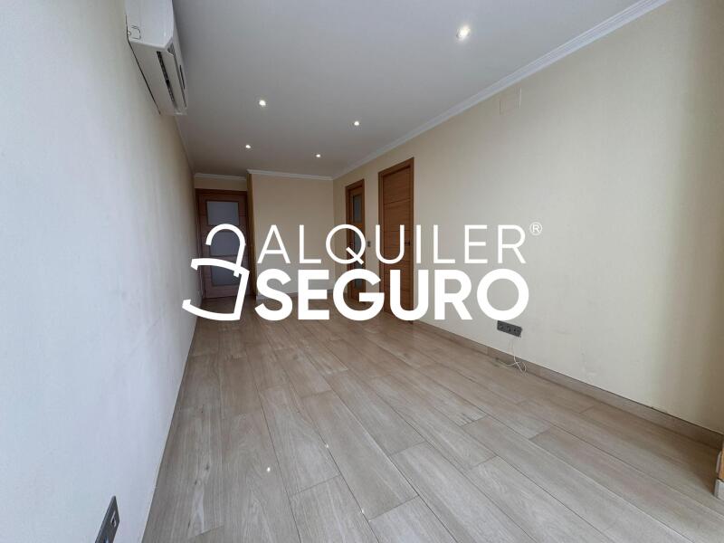 Inmueble en Avenida de Ntra. Sra. de Fátima, MADRID