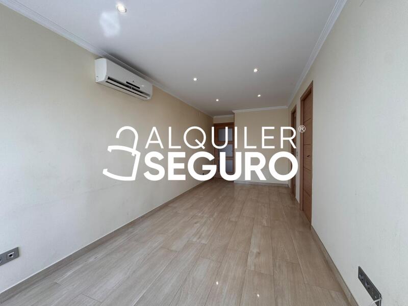 Inmueble en Avenida de Ntra. Sra. de Fátima, MADRID