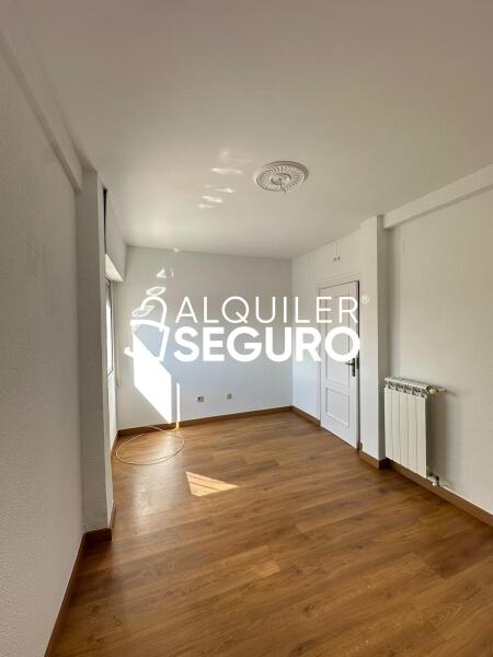 Piso en Avenida Portugal, MÓSTOLES MADRID