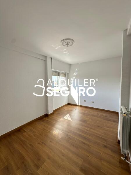 Piso en Avenida Portugal, MÓSTOLES MADRID