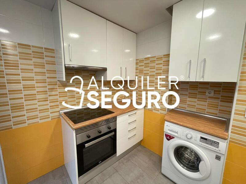 Inmueble en Calle de Valmojado, MADRID