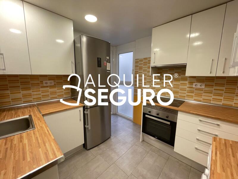 Inmueble en Calle de Valmojado, MADRID