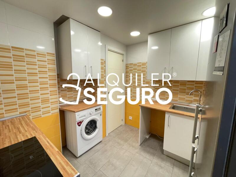 Inmueble en Calle de Valmojado, MADRID