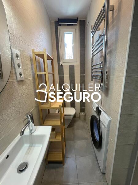 Inmueble en Calle Sandoval, MADRID
