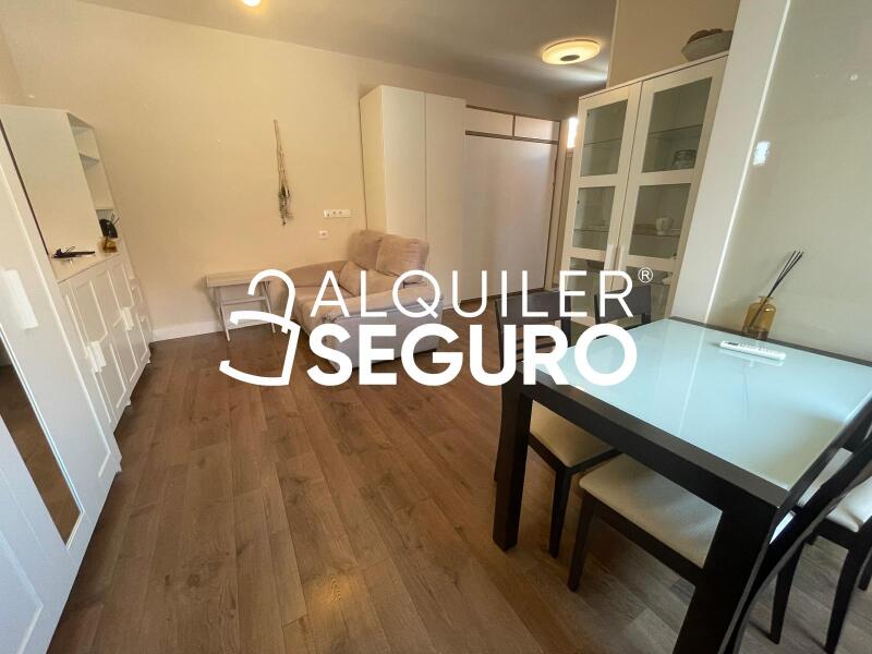 Inmueble en Calle Sandoval, MADRID