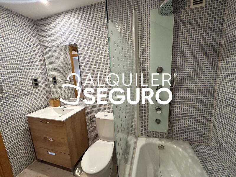 Inmueble en Calle Dalia, MADRID