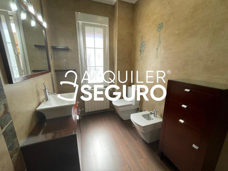 Inmueble en Calle de Bravo Murillo , MADRID