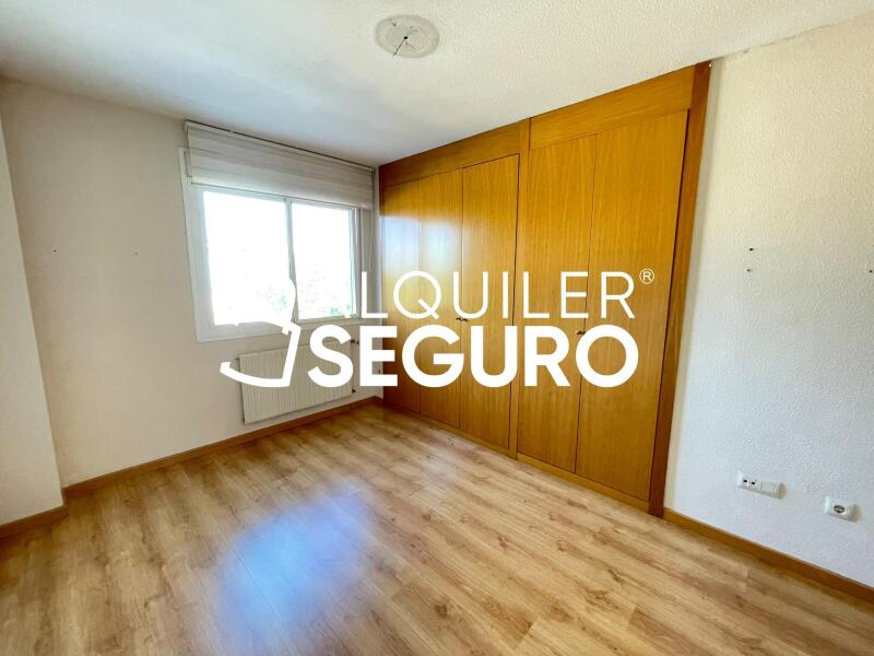 Inmueble en Avenida de la Peseta, MADRID
