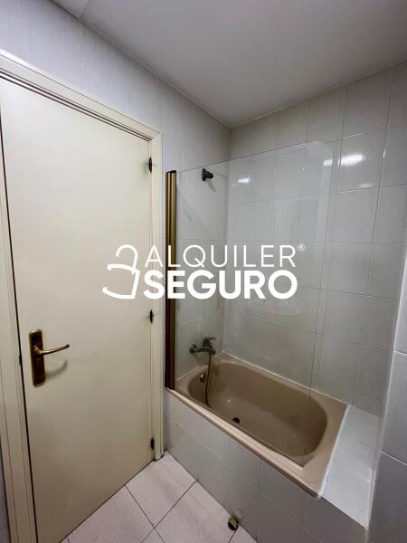 Inmueble en Avenida Gran Vía de Hortaleza, MADRID