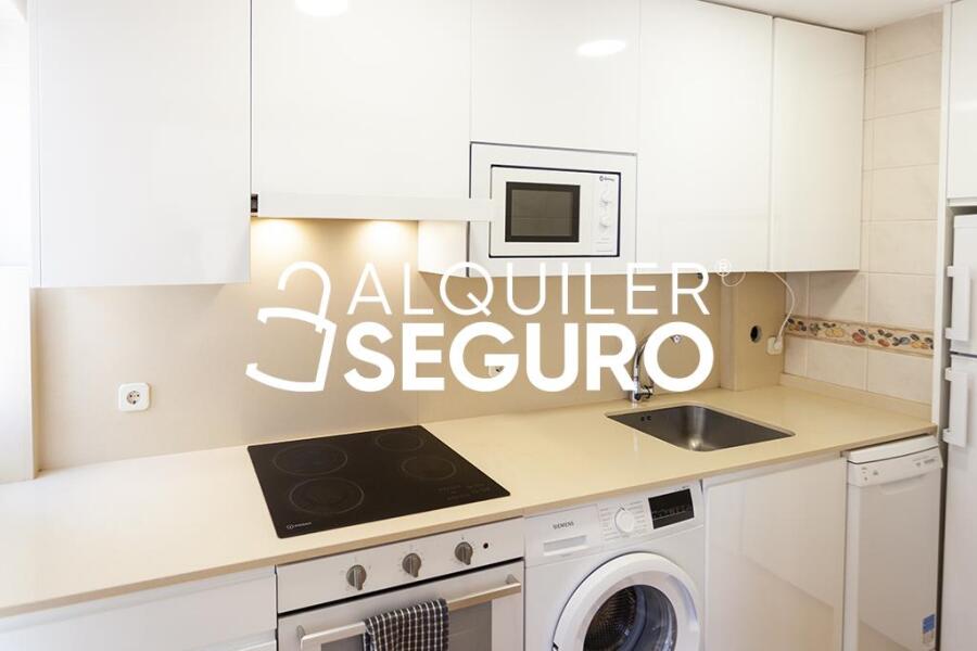 Inmueble en Calle Doctor Mariani, MADRID