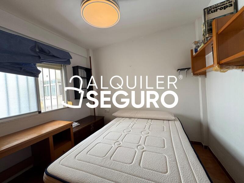 Piso en Calle HOYO HIGUERON, MÁLAGA MÁLAGA