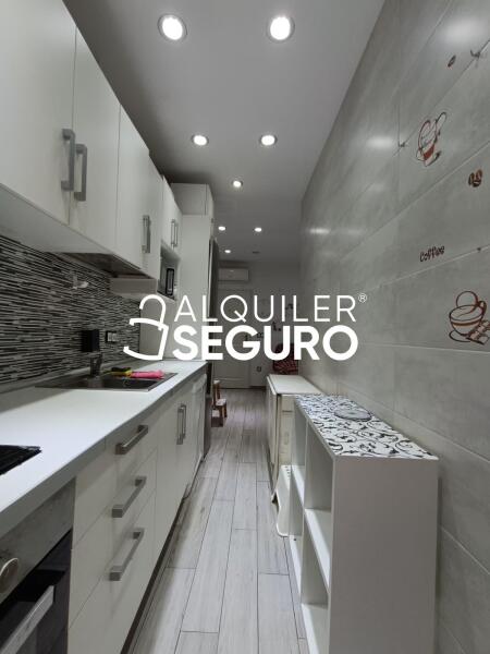 Inmueble en Calle del Tajuña, MADRID