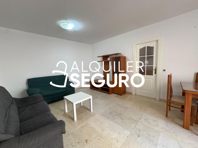Inmueble en Calle Guadiaro, MÁLAGA